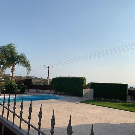 Acropolis Villa 8 Klorakas 外观 照片