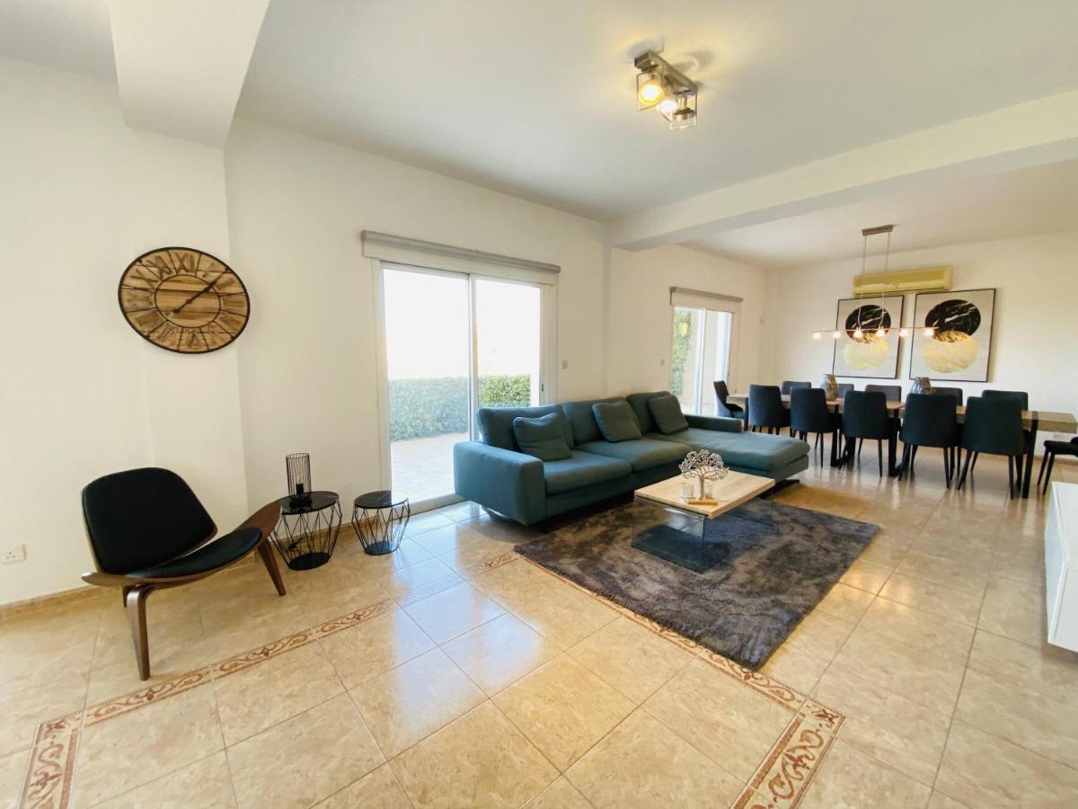 Acropolis Villa 8 Klorakas 外观 照片