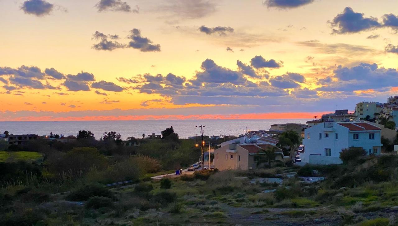 Acropolis Villa 8 Klorakas 外观 照片