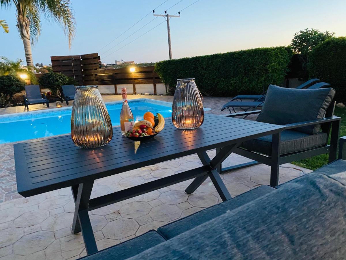 Acropolis Villa 8 Klorakas 外观 照片