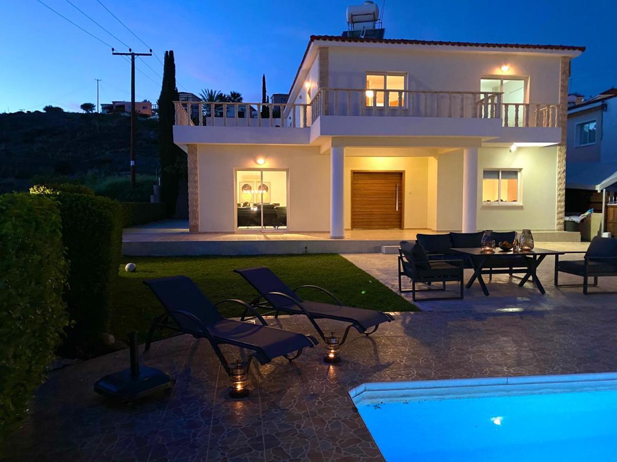 Acropolis Villa 8 Klorakas 外观 照片