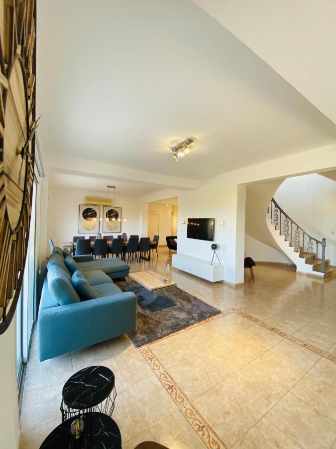 Acropolis Villa 8 Klorakas 外观 照片