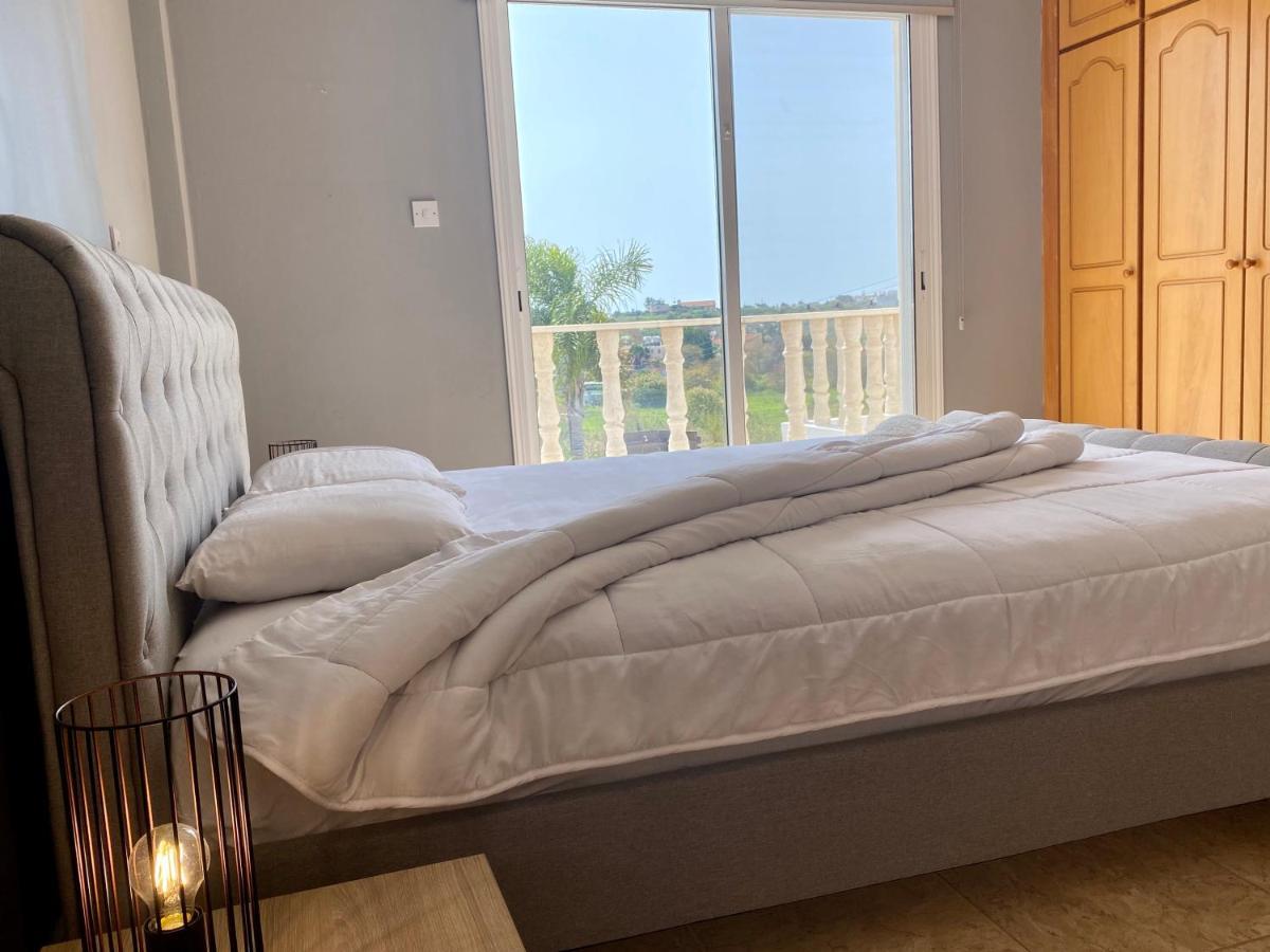 Acropolis Villa 8 Klorakas 外观 照片