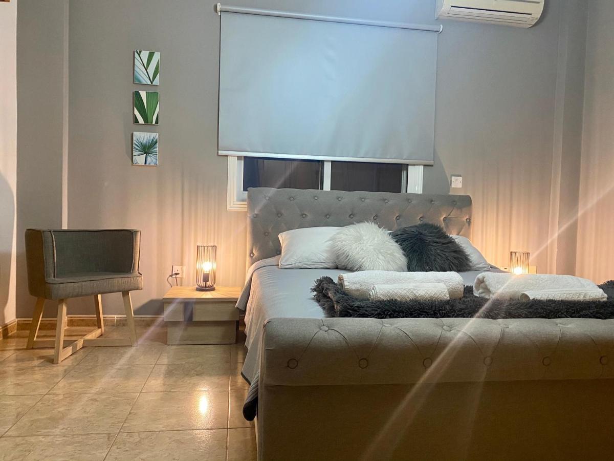Acropolis Villa 8 Klorakas 外观 照片