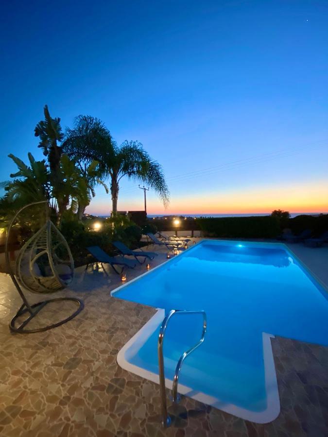Acropolis Villa 8 Klorakas 外观 照片
