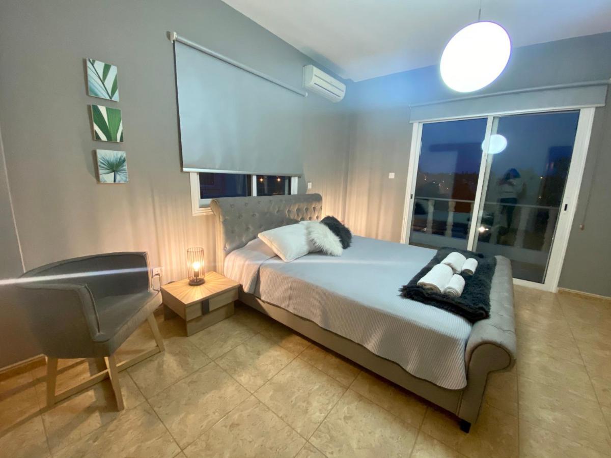 Acropolis Villa 8 Klorakas 外观 照片